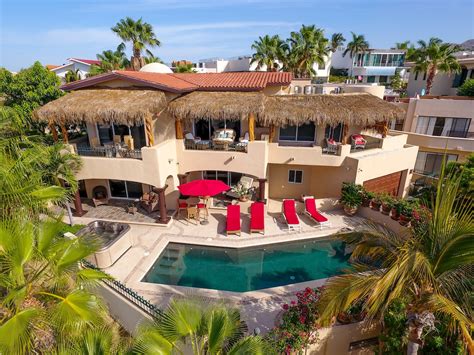 Pedregal Vacation Rentals & Homes .